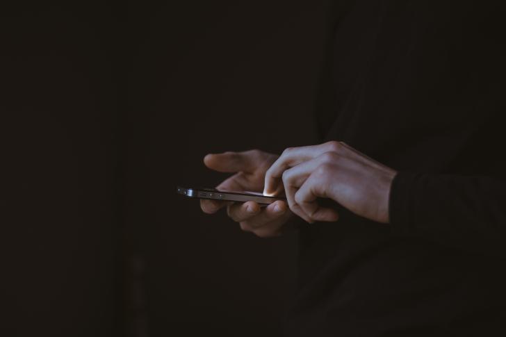 Gilles Lambert on Unsplash (https://unsplash.com/photos/pb_lF8VWaPU)