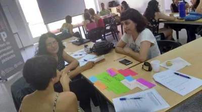 image linking to APC members in 2017: Digital skills to strengthen digital rights for local communities in Argentina